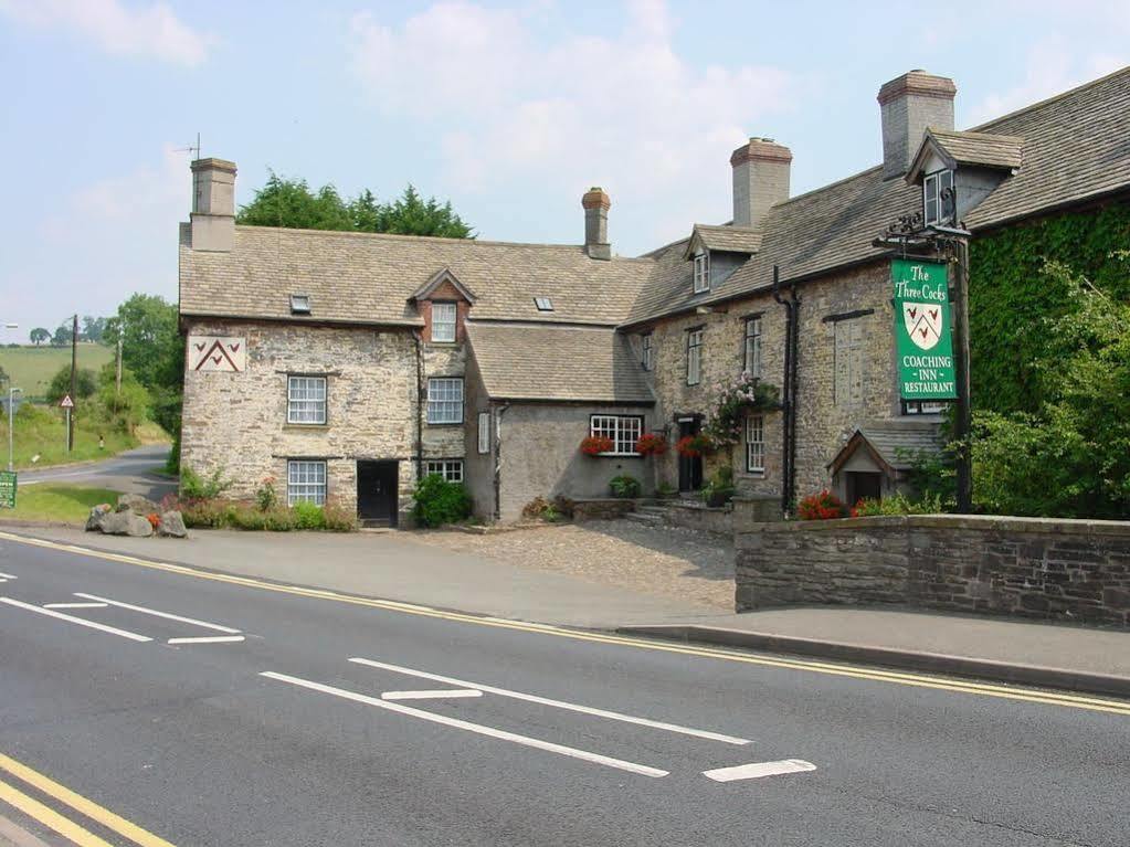 The Three Cocks Coaching Inn Glasbury Exterior photo